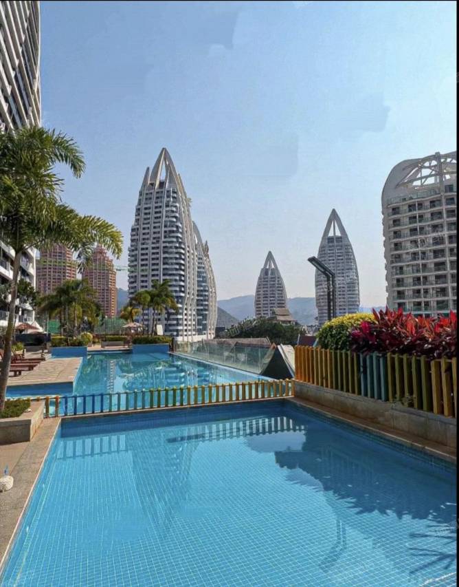 琪悠美宿(西双版纳景洪告庄西双景星光夜市店)