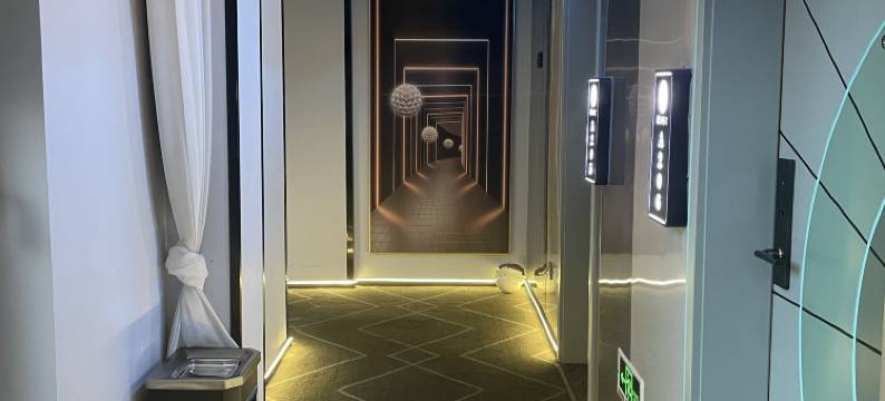 魔界主题电竞酒店(自贡彩灯公园店)图片