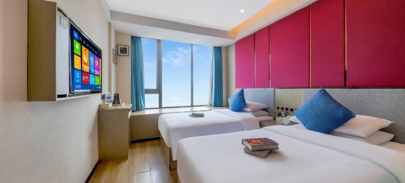 巢壳酒店(成都火车北站五块石地铁站店)图片