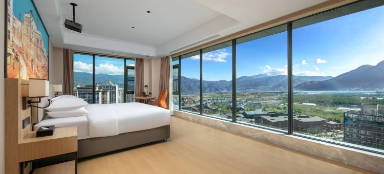 维也纳国际酒店(西昌邛海湿地万达广场店)图片