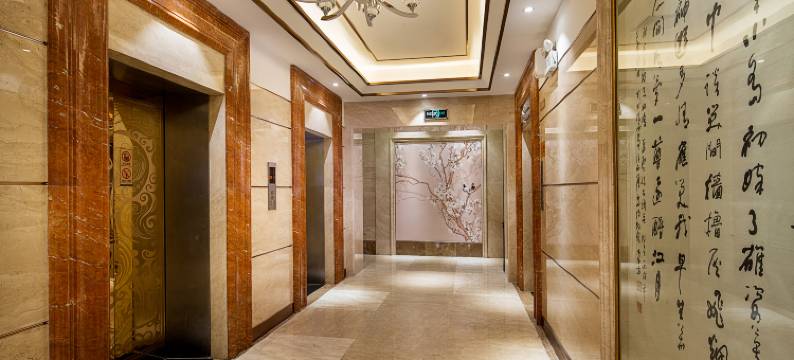 西安皇后大酒店(长乐公园地铁站交通大学店)图片