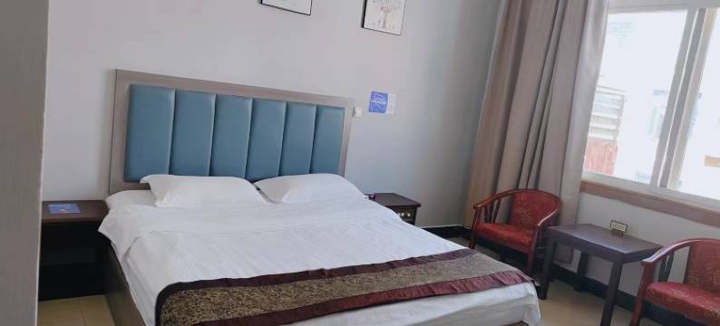 蒙自湘湘酒店(红河广场店)图片