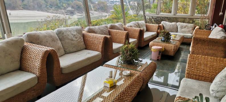 迪庆经济开发区初见精选酒店图片