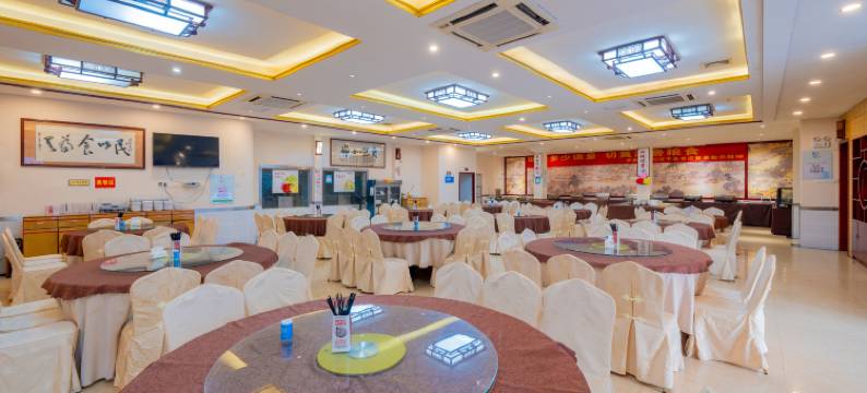 北海桂新大酒店(北海老街海底世界店)图片