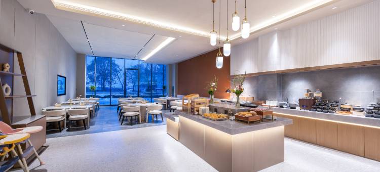 宜昌东站鑫鼎亚朵酒店图片