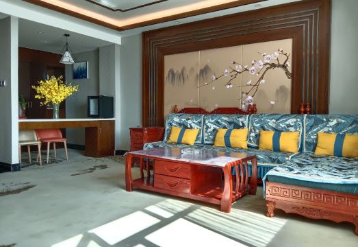 Huanghe Ziheng International HotelHotel Overview