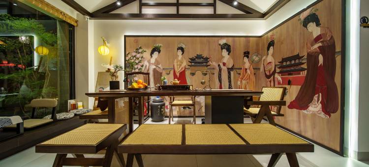 建水风起居客栈(古城小火车店)图片