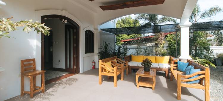 RedDoorz @ Casa Rafaelle Transient Ilocos Sur图片