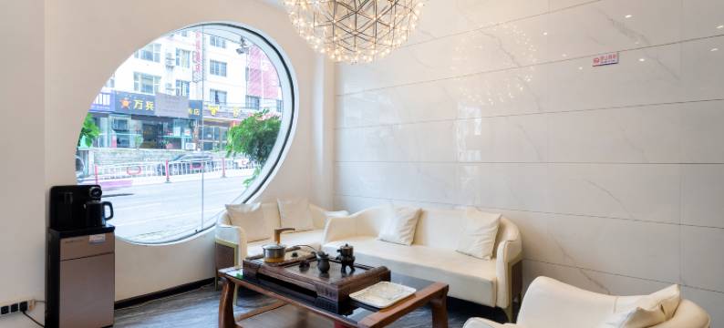 凯里福得月酒店(贵州电子信息职业技术学院店)图片