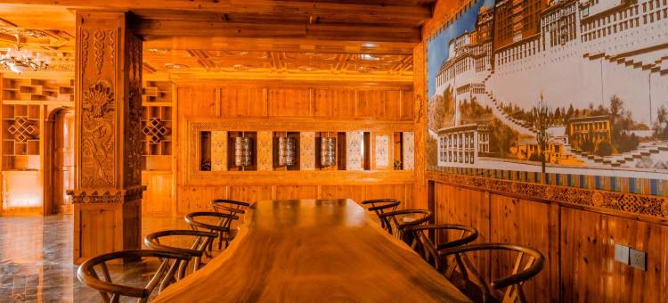 黑水半山渡·悦隐酒店图片