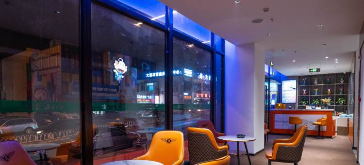 千山路民宿(华南广场店)图片