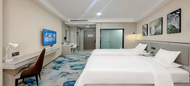 和静泓祥酒店(和静县县政府店)图片