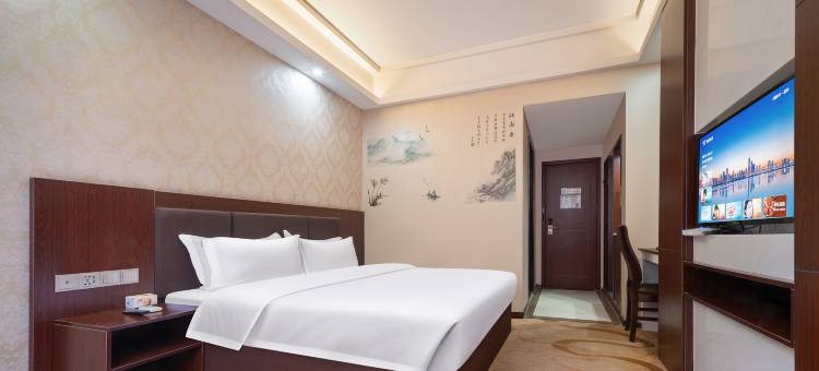 维一风尚酒店(张家界武陵源店)图片