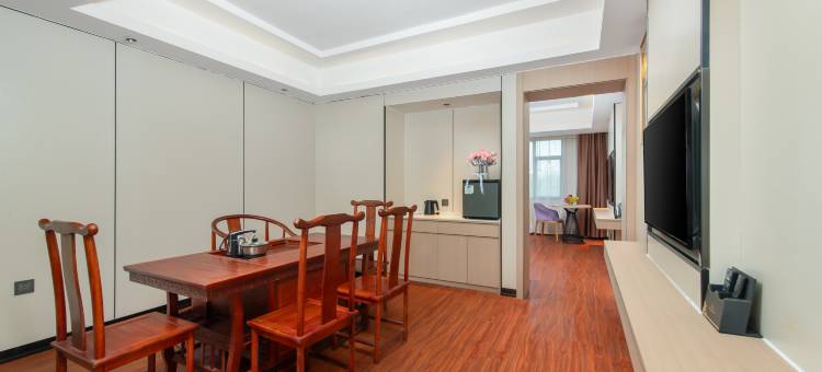 柏霖酒店(芦笙广场步行街店)图片