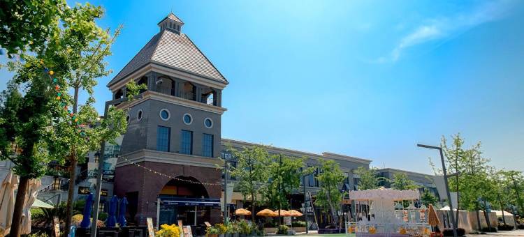 baseLITE佰舍酒店公寓(上海虹桥机场夏都小镇店)图片