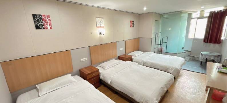 武汉华工商务宾馆(光谷步行街华中科技大学店)图片