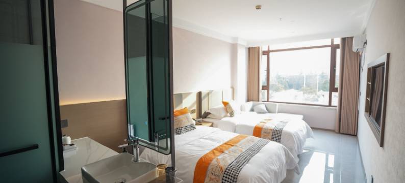 美禾酒店(汝州火车站店)图片