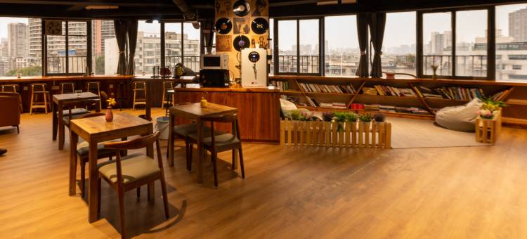 逆时光青年旅舍(宽窄巷子店)图片