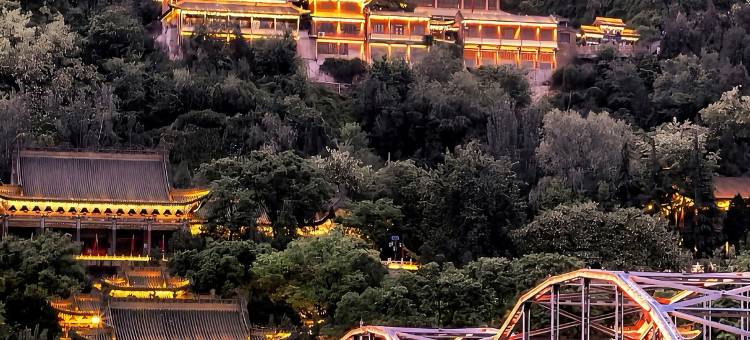 TOWO上品酒店(西关十字正宁路夜市店)图片