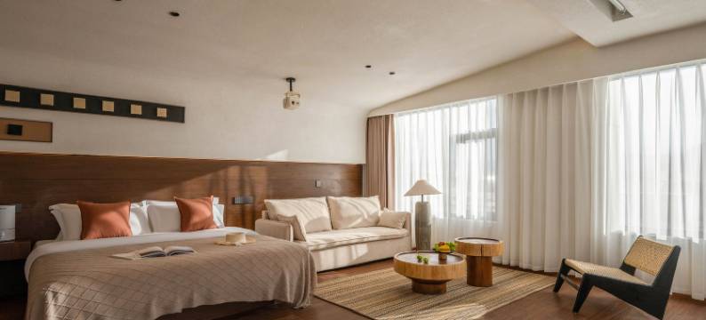 香格里拉琼瑶雅居智能供氧民宿(独克宗古城大佛寺转经筒店)图片