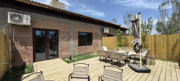 兰舍民宿(镇北堡西部影城兰一生态园店)图片