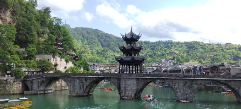 忆江楼客栈(镇远古城祝圣桥店)图片
