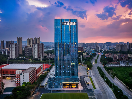 广州花都桔子水晶酒店