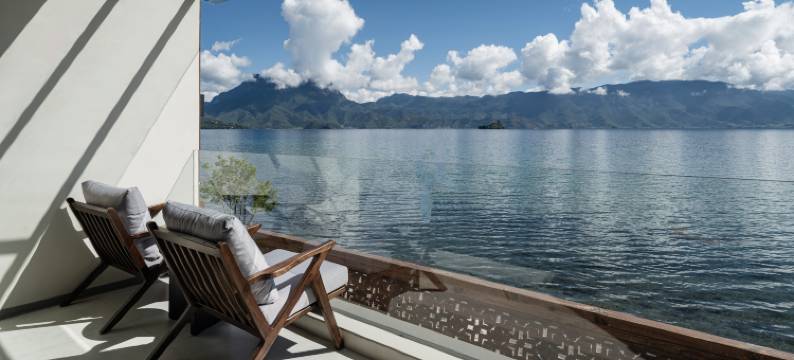 泸沽湖路途湖景度假酒店(大落水码头店)图片