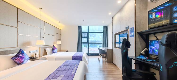 X视界电竞酒店(东莞凤岗雁田店)图片