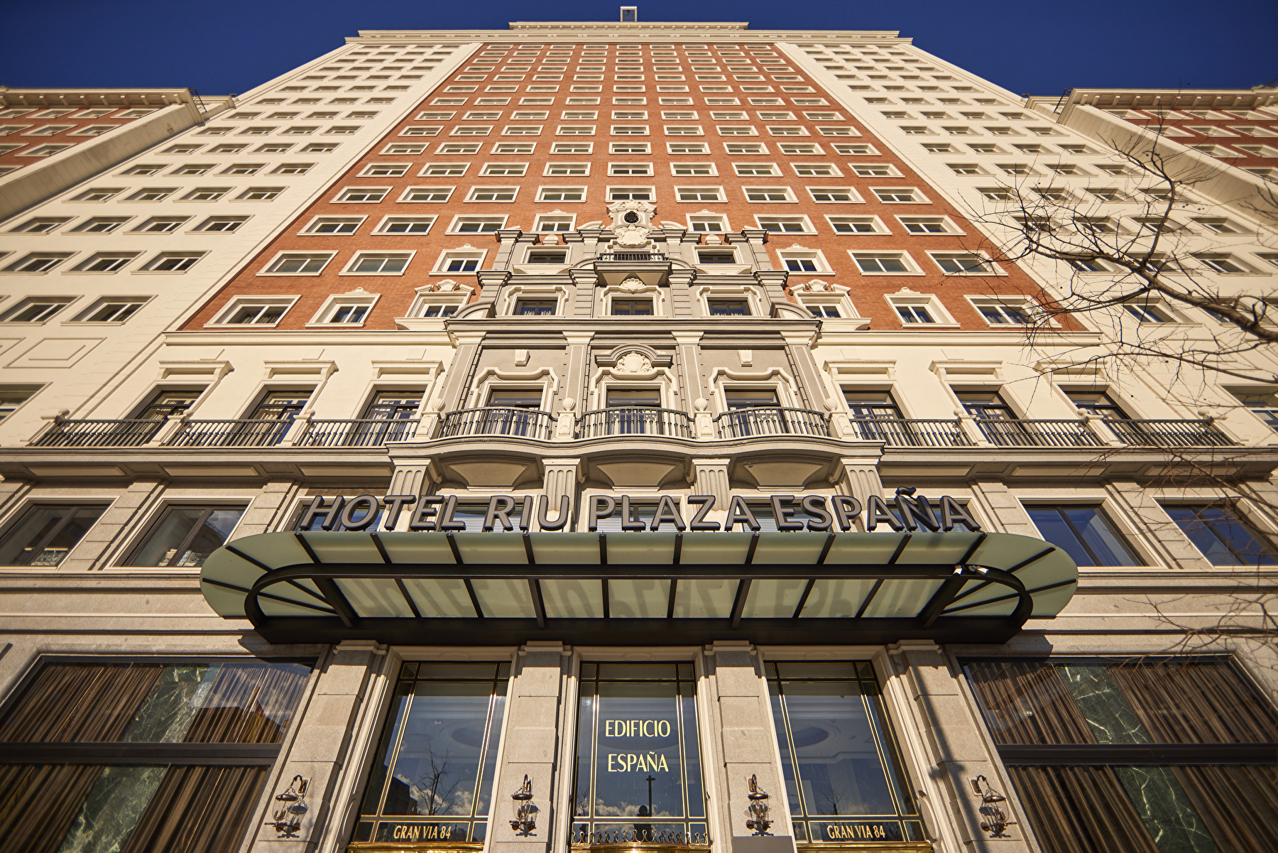 Riu Plaza España Over view