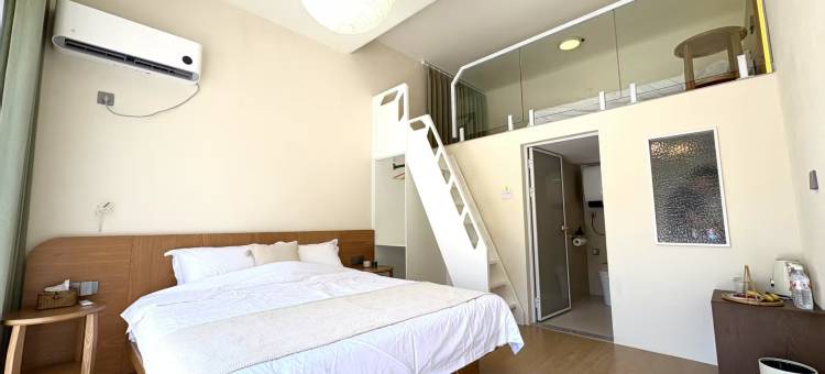 野树莓坡上民宿图片