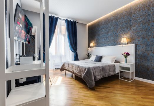 Bed And Best Hotel Overview