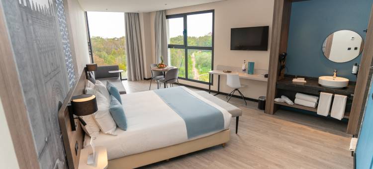 "西部汤格尔"(Occidental Tanger)图片