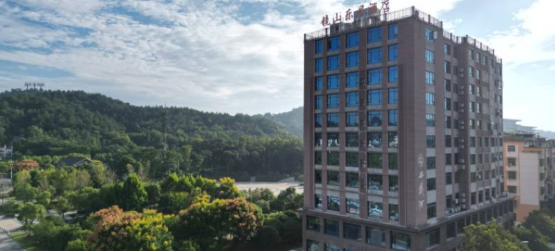 镜山乐居酒店(上高县政府镜山广场店)图片