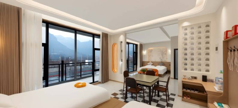 山前月下民宿图片