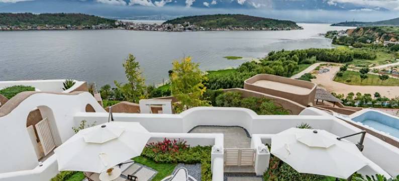 海十八·烟云海景度假酒店(大理洱海圣托里尼店)图片