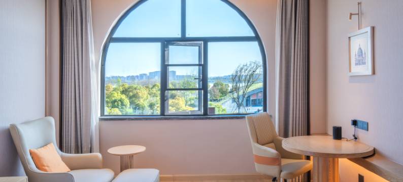 维也纳酒店(襄阳鱼梁洲店)图片