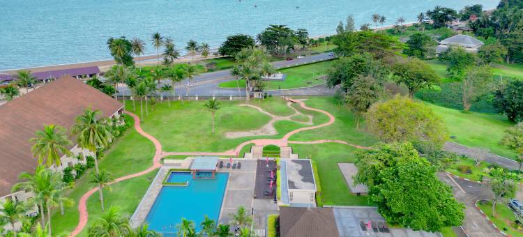 新式青蓬海滩度假村和高尔夫球场(The Nouveau Chumphon Beach Resort and Golf)图片