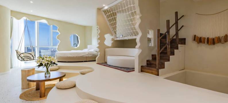 花容设计师酒店(昆明南站七彩云南第壹城店)图片