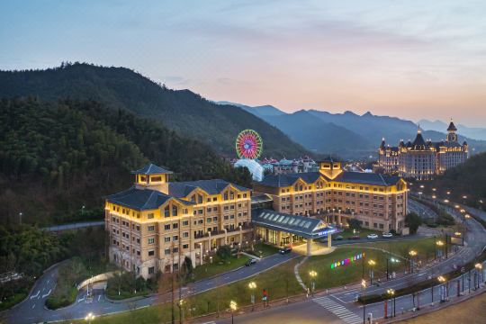 安吉银润小镇雷迪森维嘉酒店预订价格,联系电话位置地址【携程酒店】