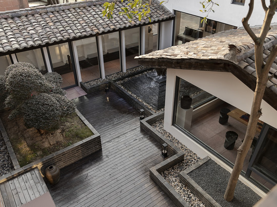 留白酒店(鹰潭方特东方神画鹰潭北站店)