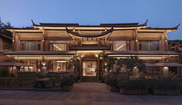 绿荫树下·Holiday Villa｜轻奢度假精品民宿(丽江古城店)图片