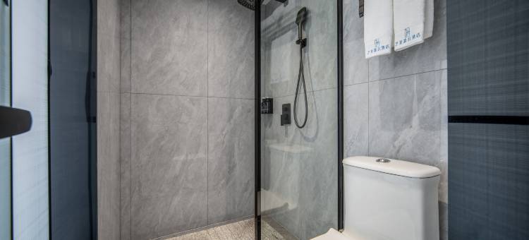 艺龙亦云酒店(长沙五一广场窑岭湘雅二医院地铁站店)图片