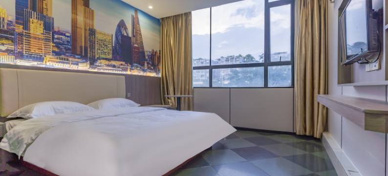 湘粤公寓(夏良地铁站财经学校店)图片