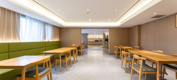潮漫酒店(济南高新区丁豪广场店)图片