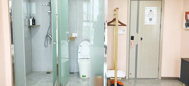 淮安雷火电竞民宿(华信mall苏宁广场店)图片