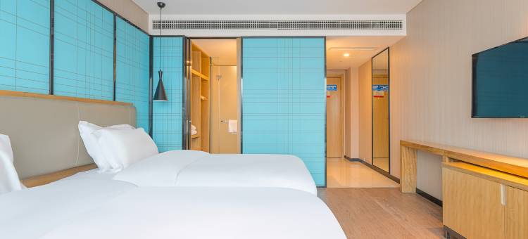 星程酒店(成都建设路东郊记忆店)图片