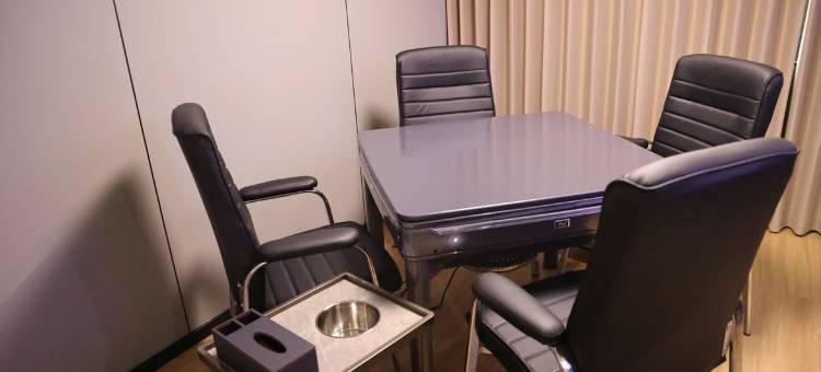 凤栖梧电竞酒店(屈子生态公园店)图片