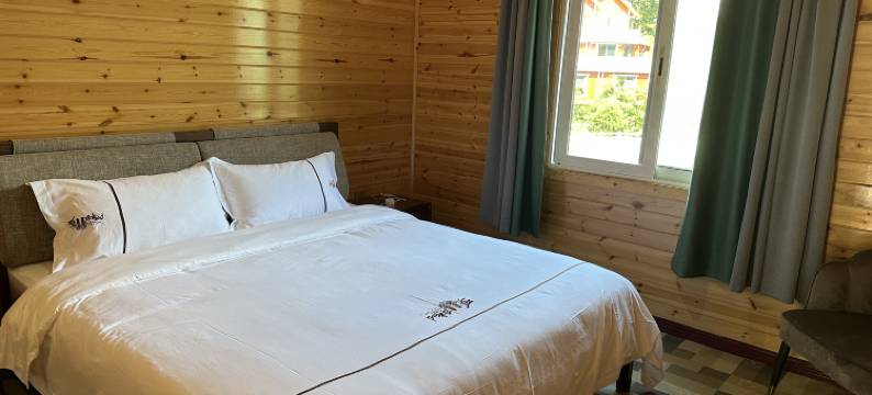 阿依林海红豆杉酒店图片