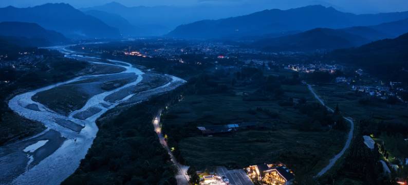 彭州璞忘汤池民宿图片